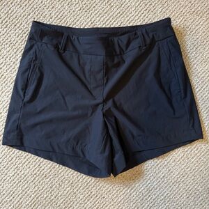SPANX 4” Black Sunshine Performance Shorts Size Small
